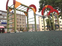 Небольшие детские игровые и спортивные площадки в г.Кумертау