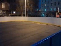 Хоккейная коробка во дворе дома по ул. М.Карима. г.Уфа