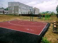 Резиновое покрытие и оборудование для уличного баскетбола